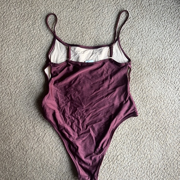 Somedays Lovin restless wonderer swimsuit in maroon, size Large - Picture 5 of 5